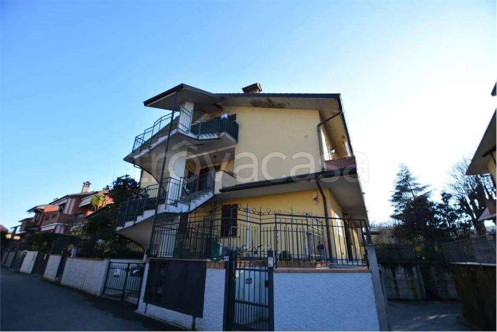 appartamento in vendita a San Colombano al Lambro