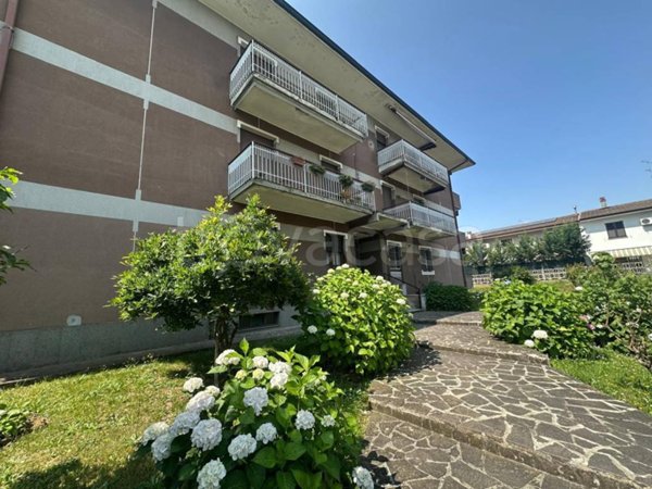 appartamento in vendita a San Colombano al Lambro