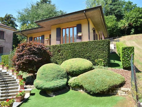 casa indipendente in vendita a San Colombano al Lambro