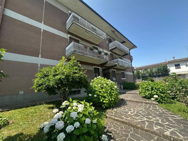 appartamento in vendita a San Colombano al Lambro