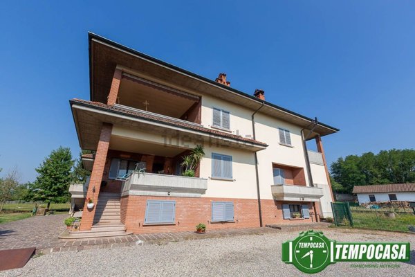 casa indipendente in vendita a San Colombano al Lambro