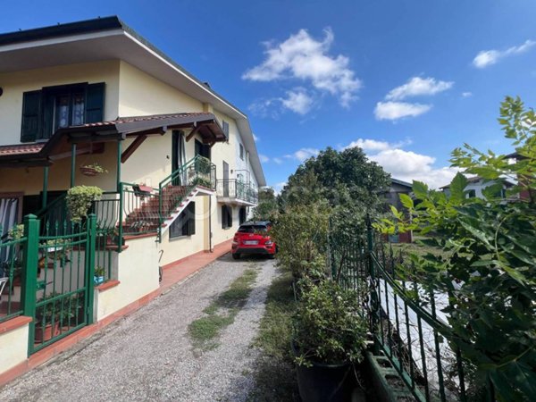 appartamento in vendita a San Colombano al Lambro in zona Campagna