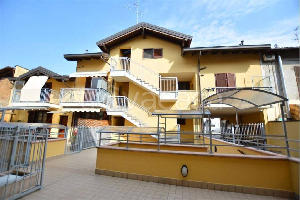 appartamento in vendita a San Colombano al Lambro