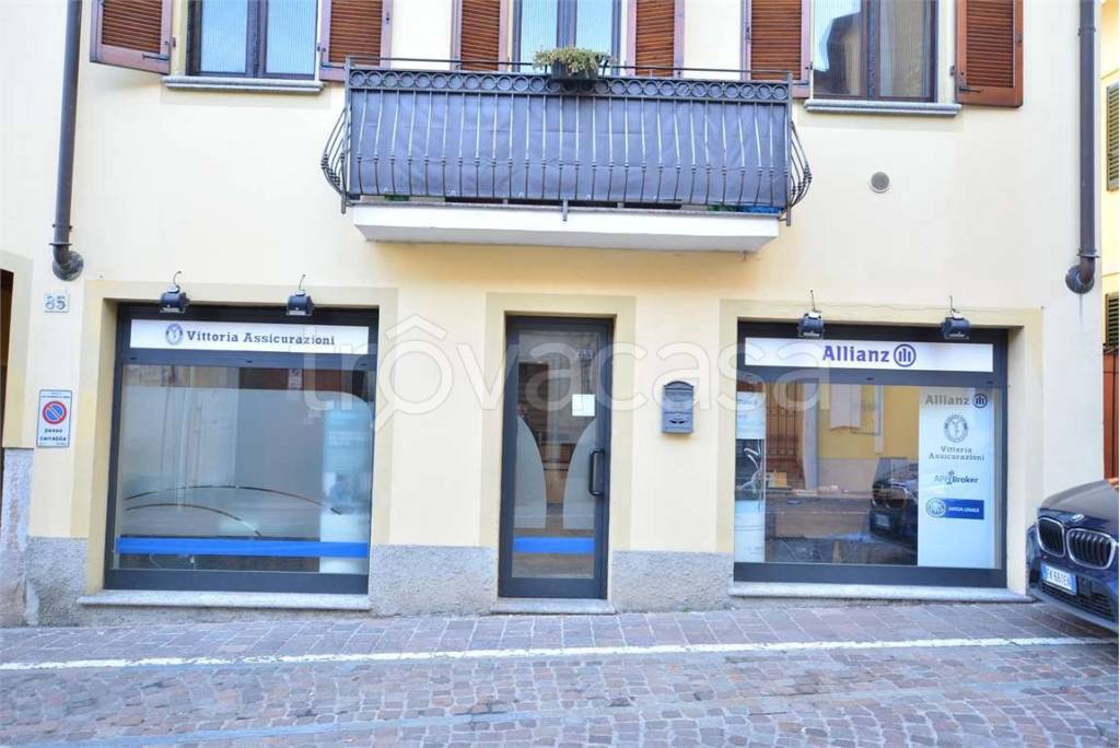 negozio in vendita a San Colombano al Lambro
