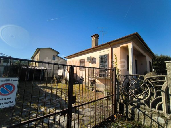 casa indipendente in vendita a San Colombano al Lambro