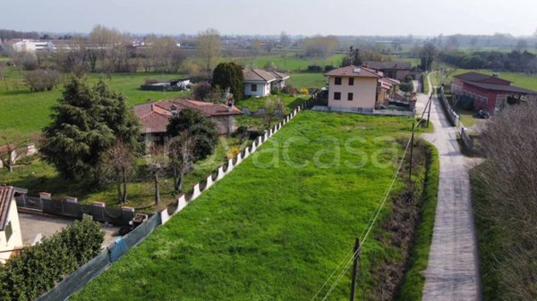 terreno agricolo in vendita a San Colombano al Lambro