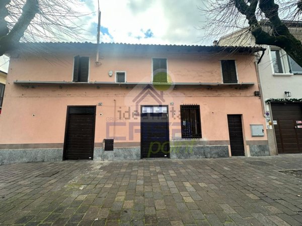 locale commerciale in vendita a San Colombano al Lambro