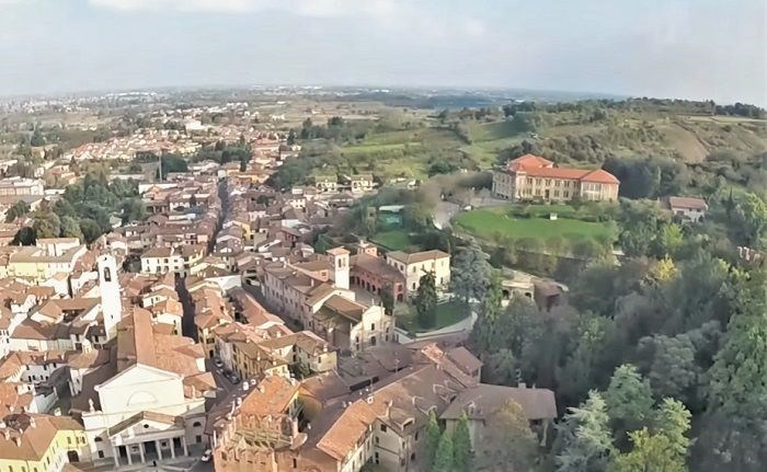casa indipendente in vendita a San Colombano al Lambro