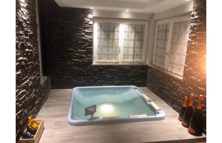 appartamento in vendita a San Colombano al Lambro in zona Campagna