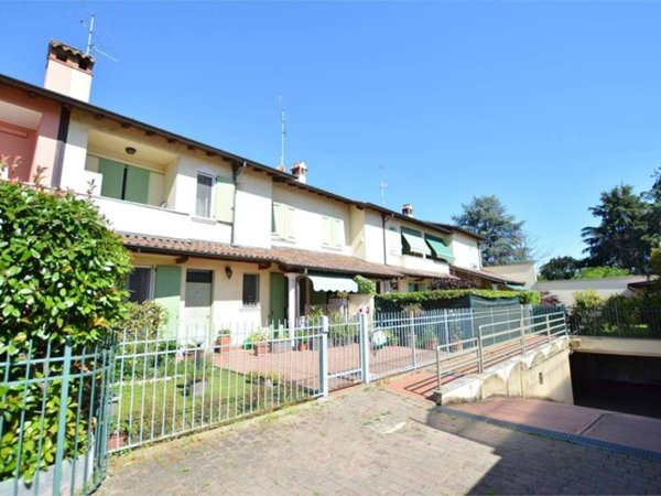 casa indipendente in vendita a San Colombano al Lambro