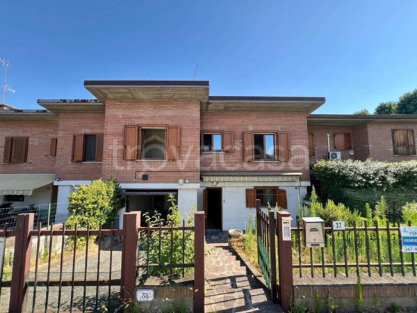 casa indipendente in vendita a San Colombano al Lambro
