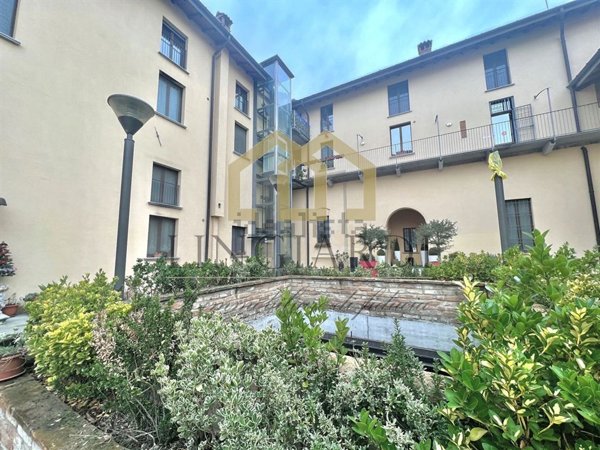 appartamento in vendita a San Colombano al Lambro