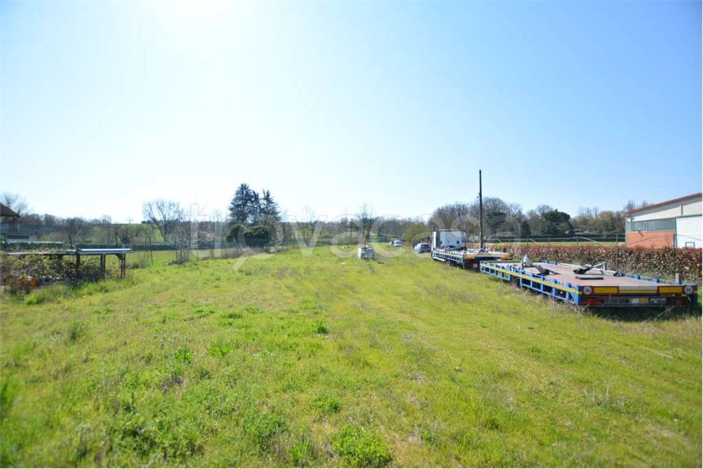 terreno agricolo in vendita a San Colombano al Lambro