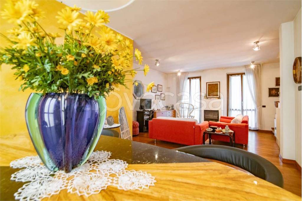 appartamento in vendita a San Colombano al Lambro