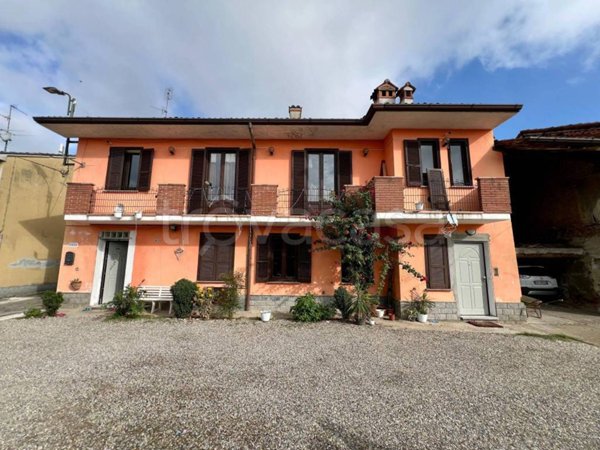 casa indipendente in vendita a San Colombano al Lambro in zona Mostiola