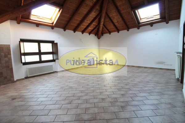 appartamento in vendita a San Colombano al Lambro in zona Campagna