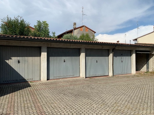 casale in vendita a San Colombano al Lambro