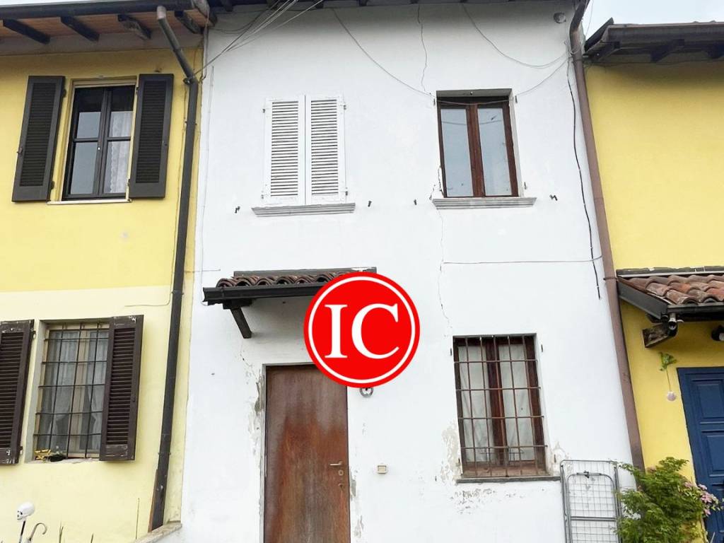 casa indipendente in vendita a San Colombano al Lambro