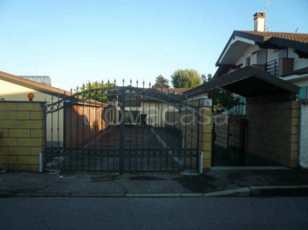 appartamento in vendita a San Colombano al Lambro