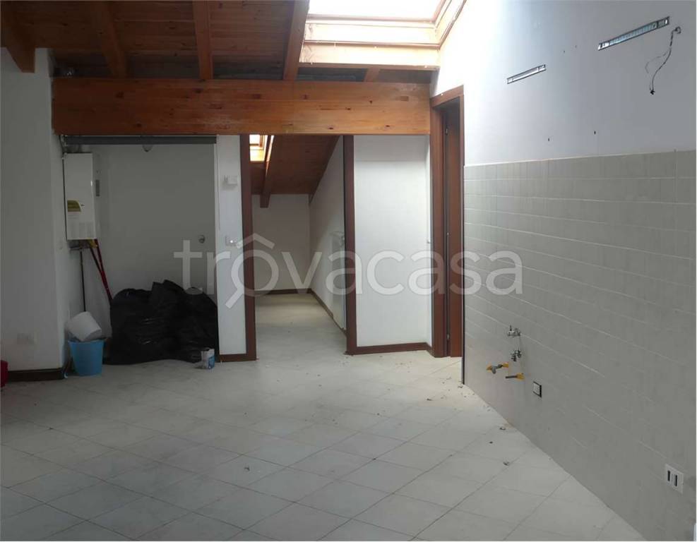 appartamento in vendita a San Colombano al Lambro