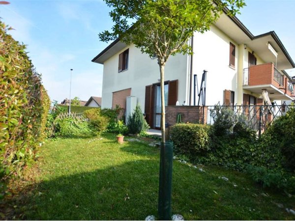 appartamento in vendita a San Colombano al Lambro