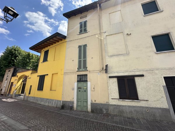casa semindipendente in vendita a San Colombano al Lambro