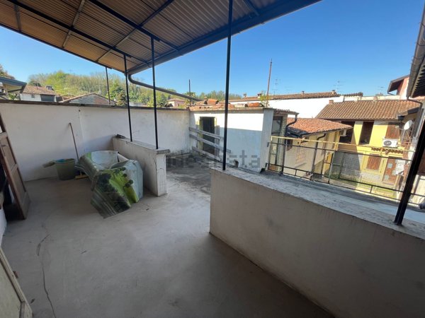 appartamento in vendita a San Colombano al Lambro in zona Campagna