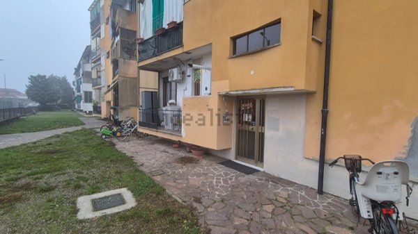 appartamento in vendita a San Colombano al Lambro in zona Campagna