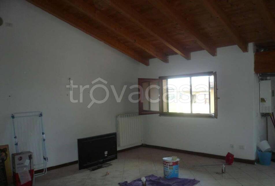appartamento in vendita a San Colombano al Lambro in zona Campagna