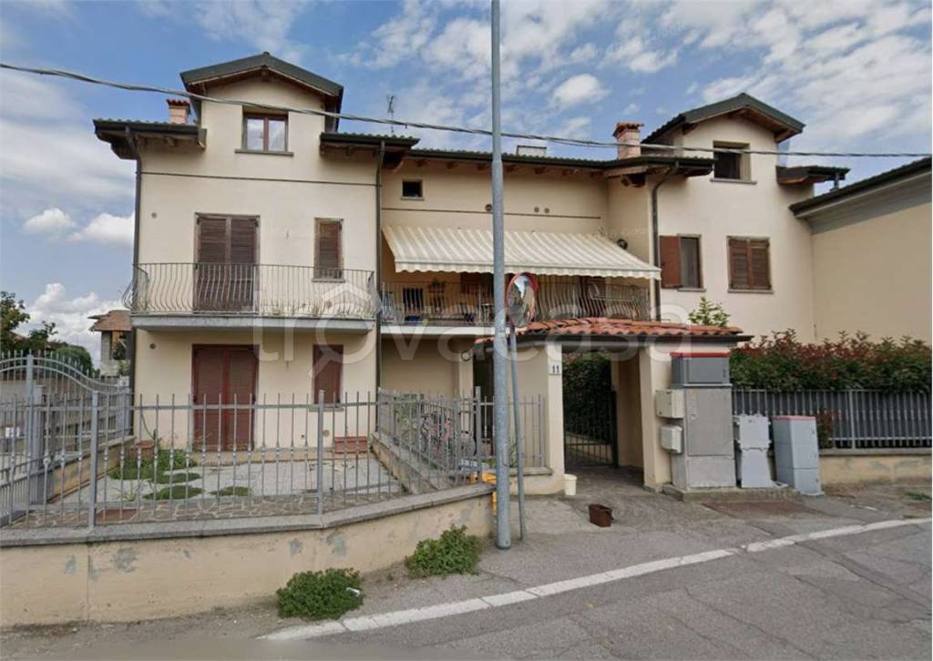 appartamento in vendita a San Colombano al Lambro in zona Campagna
