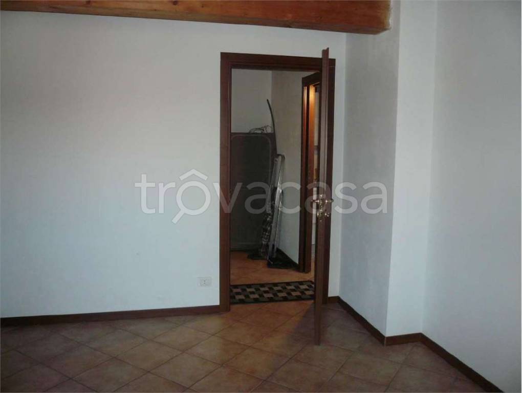 appartamento in vendita a San Colombano al Lambro in zona Campagna