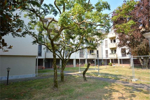 appartamento in vendita a San Colombano al Lambro in zona Campagna