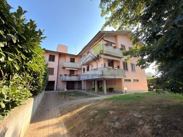 appartamento in vendita a San Colombano al Lambro in zona Campagna