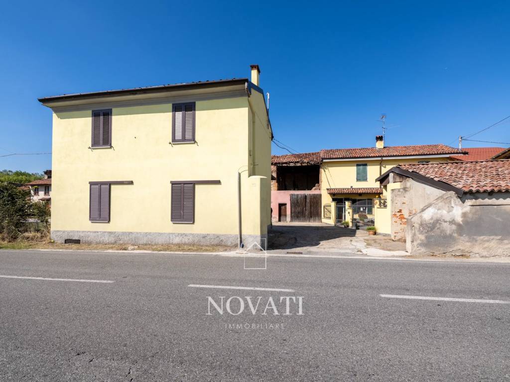 casa indipendente in vendita a San Colombano al Lambro in zona Mostiola