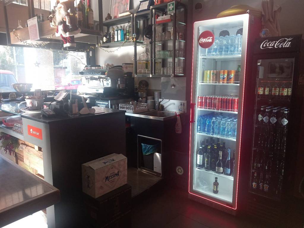 negozio in vendita a San Donato Milanese