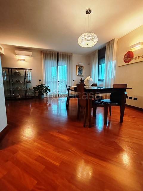 appartamento in vendita a San Donato Milanese in zona Poasco