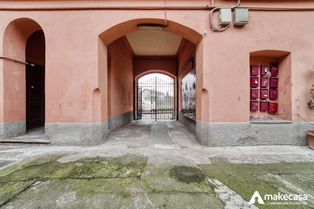 casa indipendente in vendita a San Donato Milanese in zona Poasco