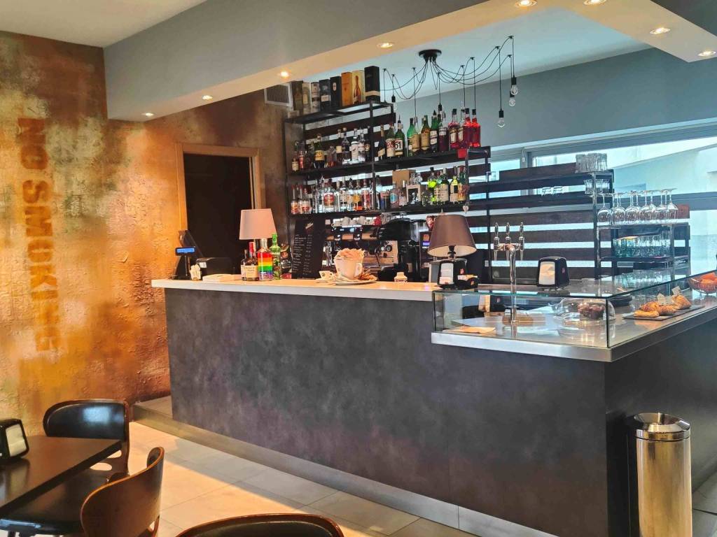 negozio in vendita a San Donato Milanese
