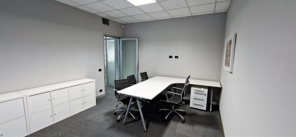 ufficio in vendita a San Donato Milanese