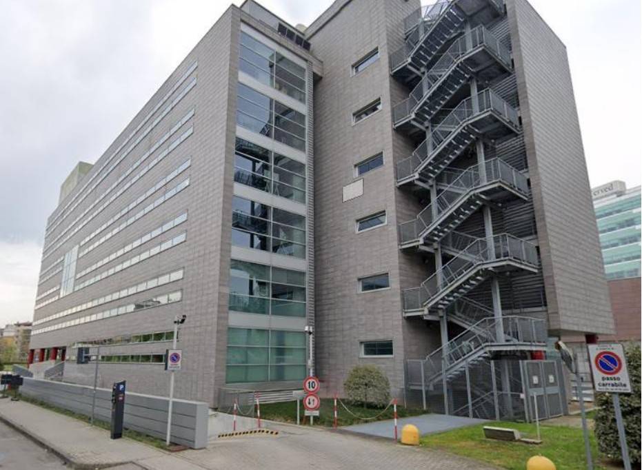intera palazzina in vendita a San Donato Milanese