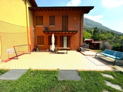 casa indipendente in vendita a San Donato Milanese