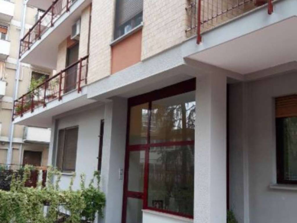 ufficio in vendita a San Donato Milanese