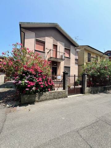 appartamento in vendita a San Donato Milanese in zona Sorigherio