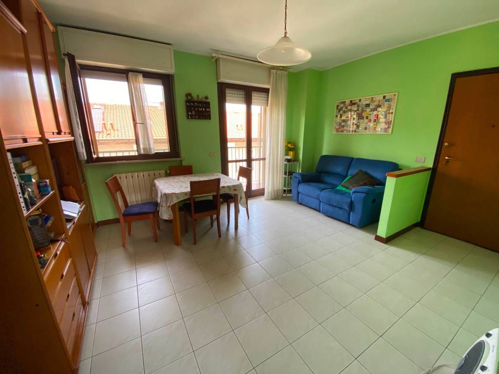 appartamento in vendita a San Donato Milanese in zona Poasco