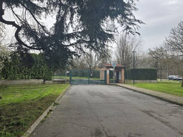 appartamento in vendita a San Donato Milanese in zona Poasco
