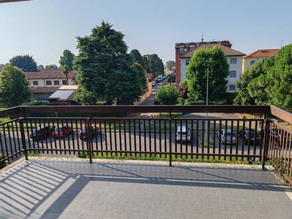 appartamento in vendita a San Donato Milanese in zona Poasco