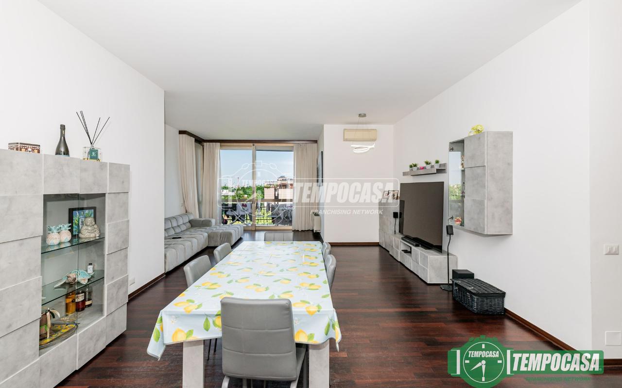 appartamento in vendita a San Donato Milanese