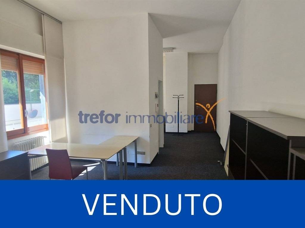 ufficio in vendita a San Donato Milanese