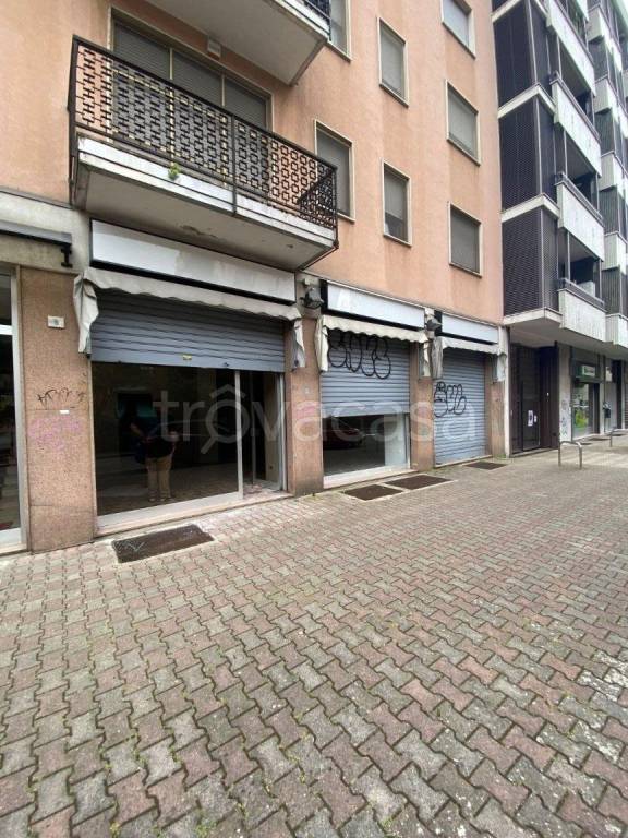 negozio in vendita a San Donato Milanese