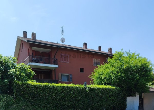 appartamento in vendita a San Donato Milanese in zona Poasco